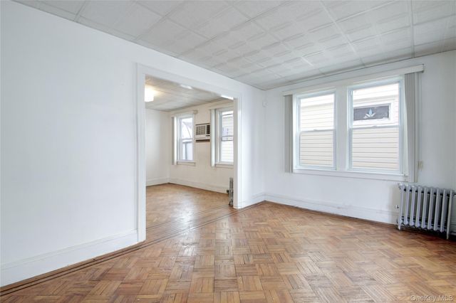 9031 204th Street, Hollis, NY 11423