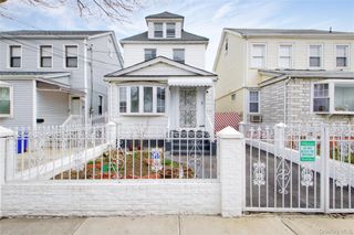 9031 204th Street, Hollis, NY 11423