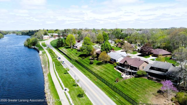 3508 Muirfield Drive 20, Lansing, MI 48911