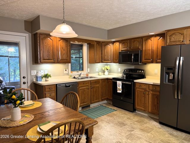 3508 Muirfield Drive 20, Lansing, MI 48911