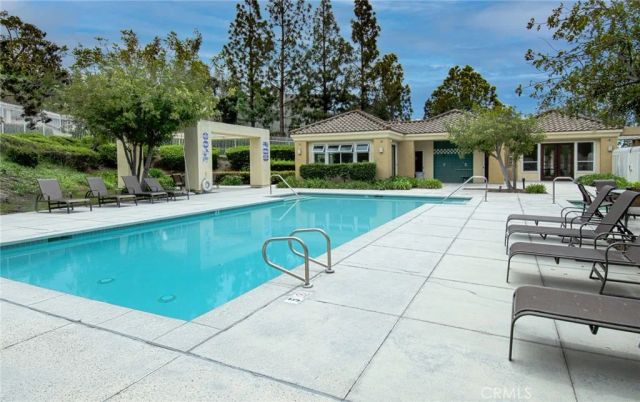 19646 Orviento Drive, Lake Forest, CA 92679