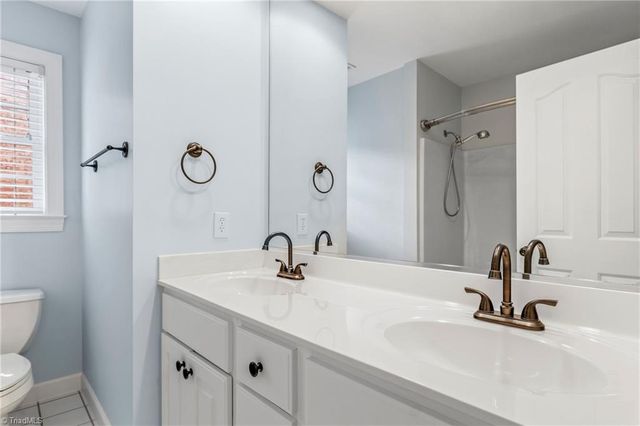 4430 Ashton Oaks Court, High Point, NC 27265