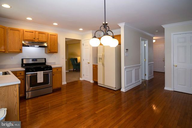 34 CHESTERTOWN RD, Sicklerville, NJ 08081