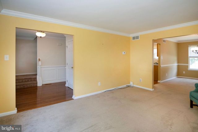 34 CHESTERTOWN RD, Sicklerville, NJ 08081