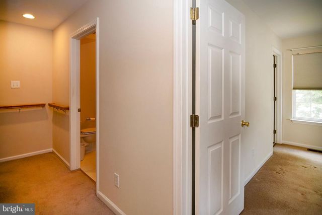 34 CHESTERTOWN RD, Sicklerville, NJ 08081