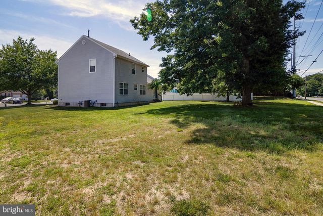 34 CHESTERTOWN RD, Sicklerville, NJ 08081
