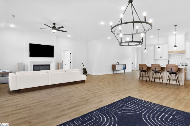 972 Nantahala Drive, Chesnee, SC 29323