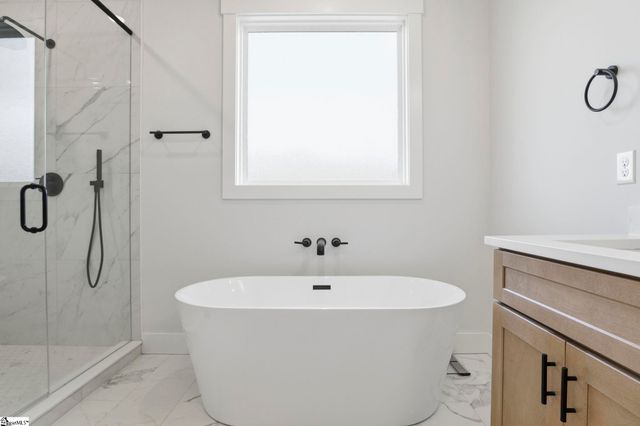 972 Nantahala Drive, Chesnee, SC 29323