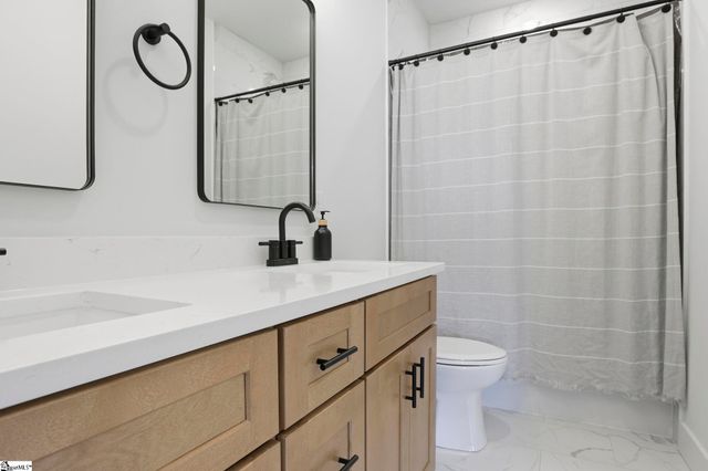 972 Nantahala Drive, Chesnee, SC 29323