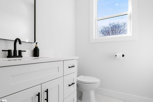 972 Nantahala Drive, Chesnee, SC 29323