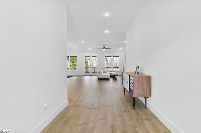 972 Nantahala Drive, Chesnee, SC 29323