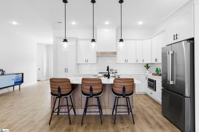 972 Nantahala Drive, Chesnee, SC 29323