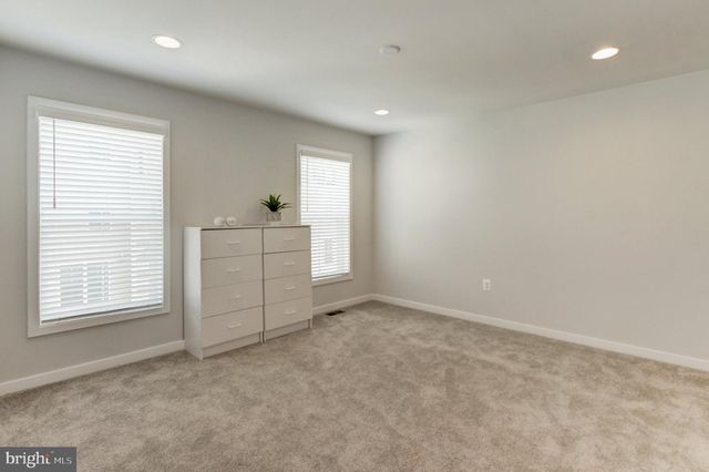 2350 WYETH ST, Silver Spring, MD 20906