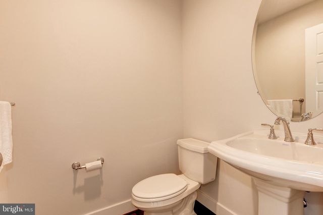 2350 WYETH ST, Silver Spring, MD 20906