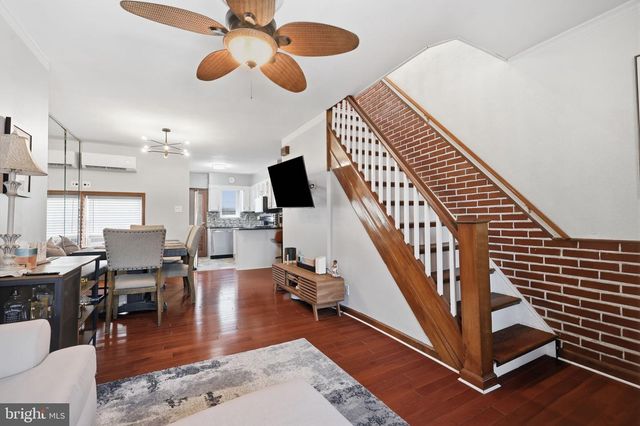 2836 S SYDENHAM ST, Philadelphia, PA 19145