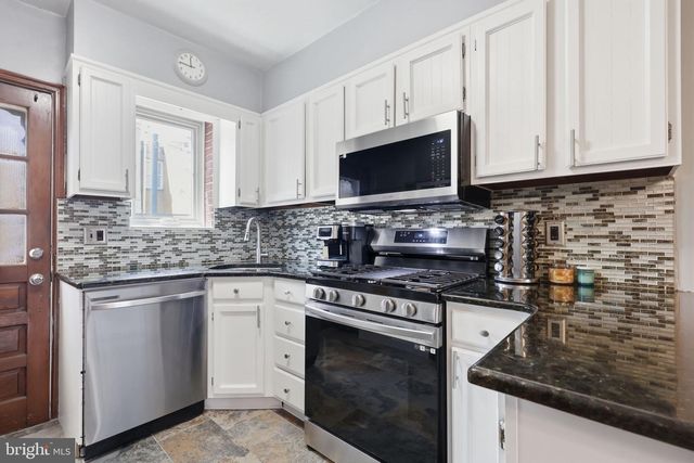 2836 S SYDENHAM ST, Philadelphia, PA 19145