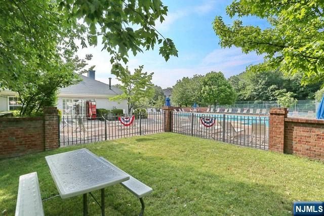 752 Pepperidge Road, Mahwah, NJ 07430