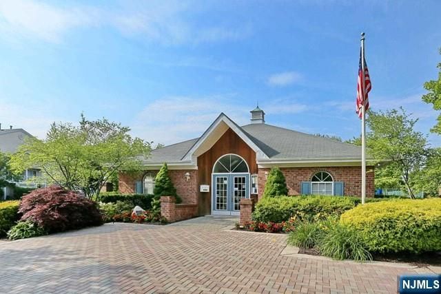 752 Pepperidge Road, Mahwah, NJ 07430