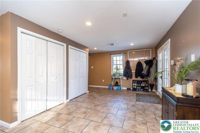 1511 Hausman Avenue, Salisbury Twp, PA 18103