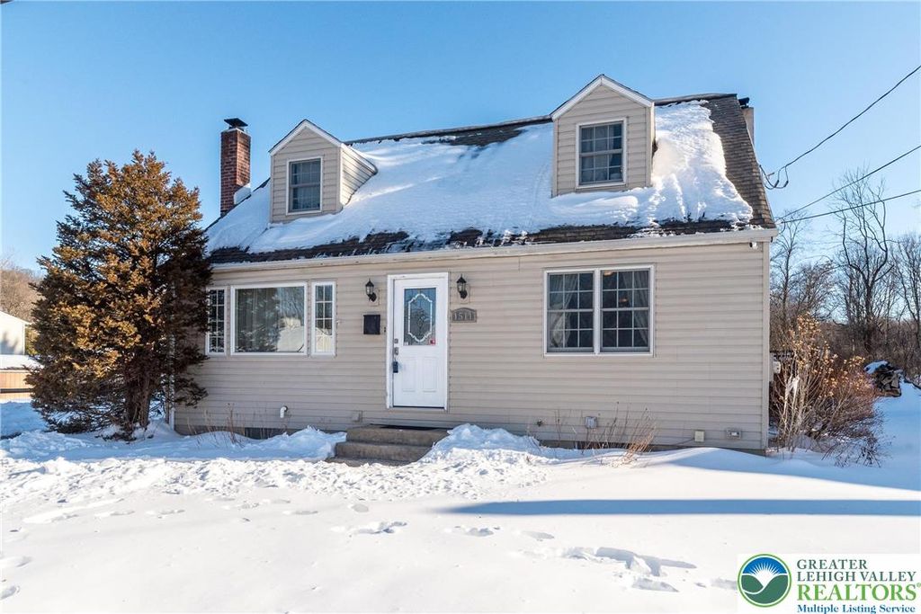 1511 Hausman Avenue, Salisbury Twp, PA 18103