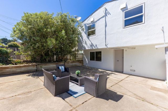 725 Clarinada Avenue, Daly City, CA 94015