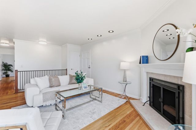 725 Clarinada Avenue, Daly City, CA 94015