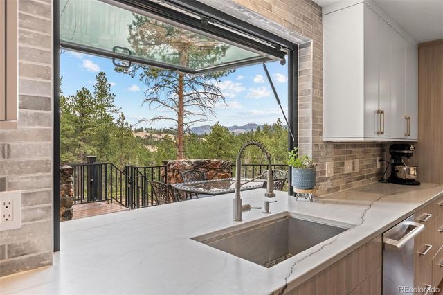 571 Sundown Lane, Evergreen, CO 80439