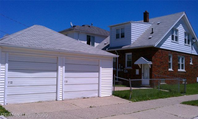 6801 Barrie Street, Dearborn, MI 48126