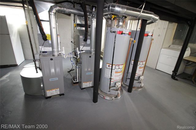 6801 Barrie Street, Dearborn, MI 48126