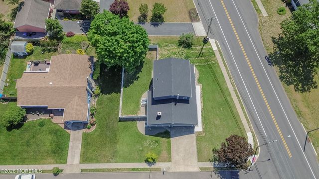 125 N Shore Road, Marmora, NJ 08223