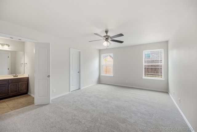 1470 W Burnham Avenue, Sapulpa, OK 74066