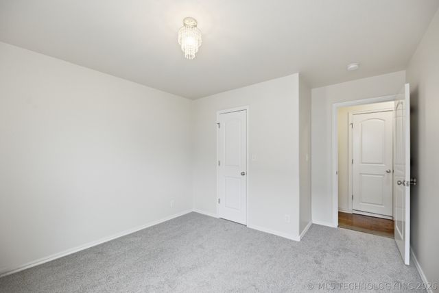 1470 W Burnham Avenue, Sapulpa, OK 74066