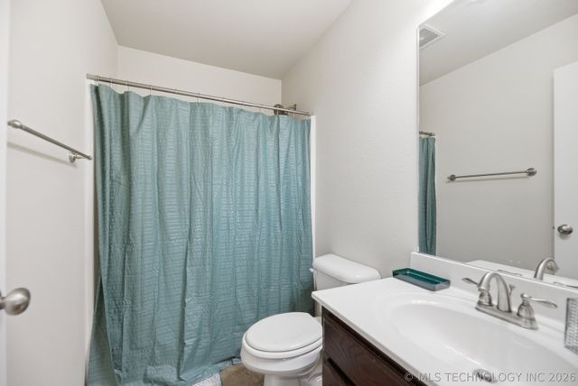 1470 W Burnham Avenue, Sapulpa, OK 74066