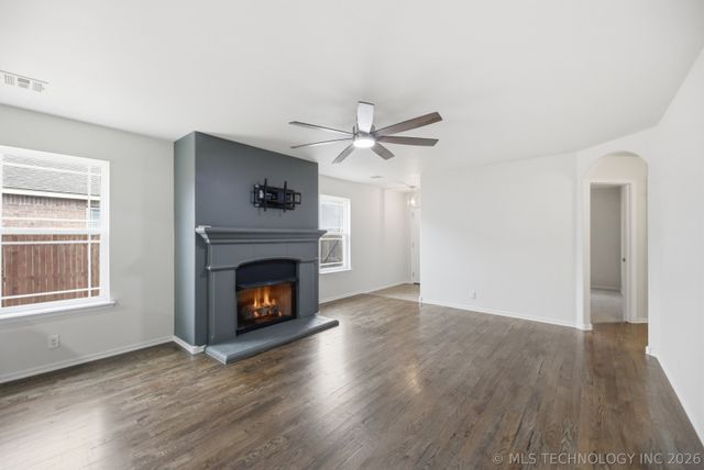 1470 W Burnham Avenue, Sapulpa, OK 74066