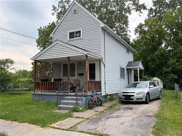 5668 Frontier Avenue, Niagara Falls, NY 14304