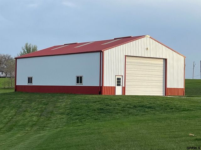 17987 S 228th Street, Gretna, NE 68028