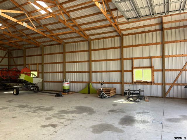 17987 S 228th Street, Gretna, NE 68028