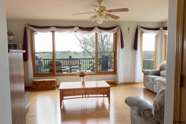 17987 S 228th Street, Gretna, NE 68028
