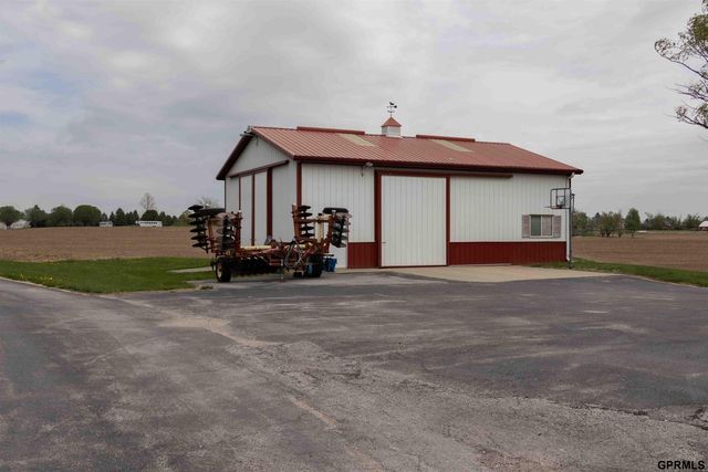 17987 S 228th Street, Gretna, NE 68028