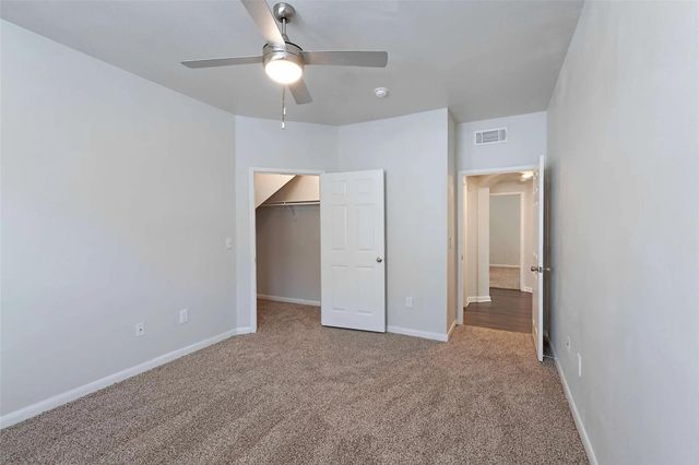 12215 Hunters Chase DR S-2101S, Austin, TX 78729