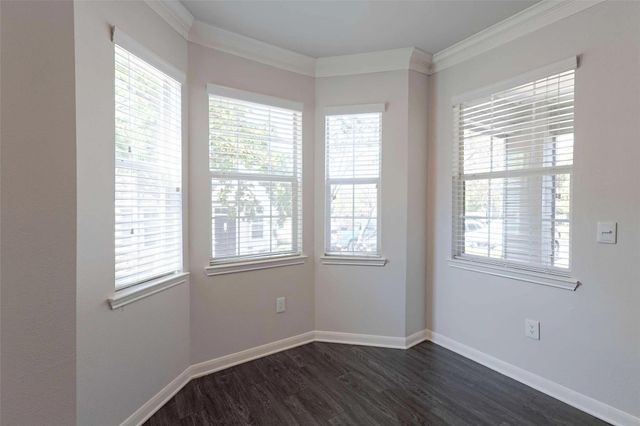 12215 Hunters Chase DR S-2101S, Austin, TX 78729