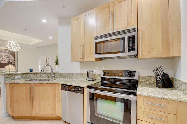 701 S Olive Avenue 1506, West Palm Beach, FL 33401