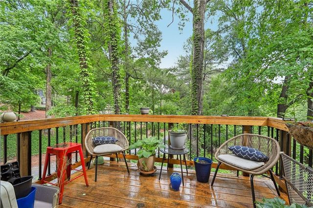 168 Barone Place NW, Atlanta, GA 30327