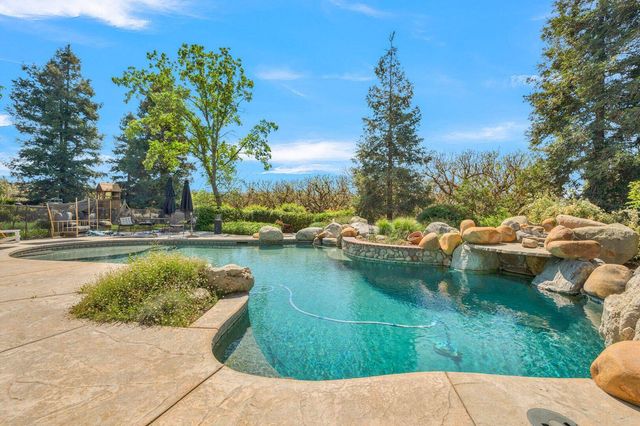 26349 Rd 192, Exeter, CA 93221