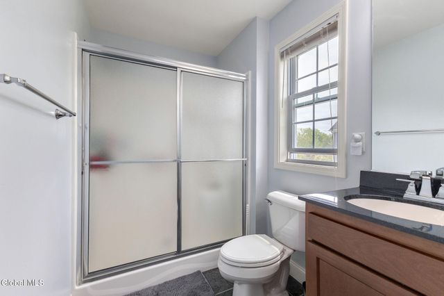 49 Buckingham Lane, Cohoes, NY 12047