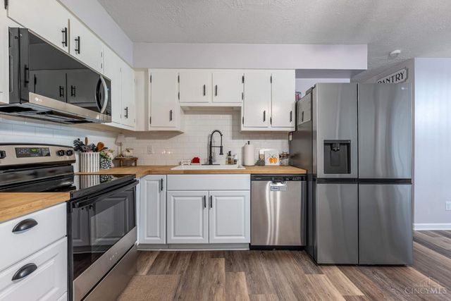 515 Cranewood Drive, Trenton, OH 45067