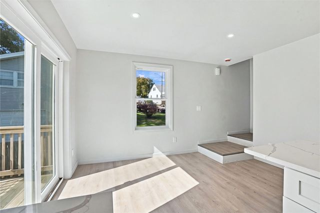 61 Smart Street, Providence, RI 02904