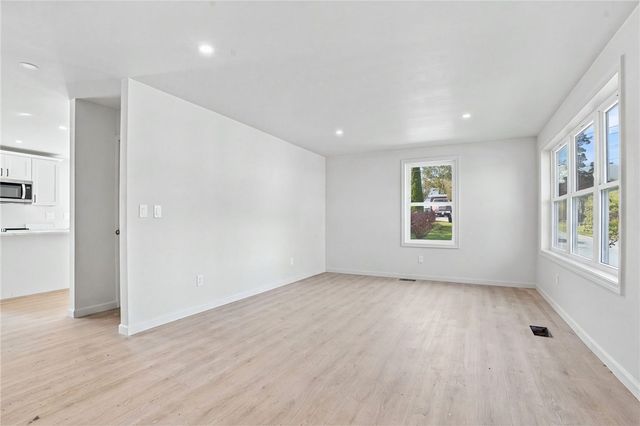 61 Smart Street, Providence, RI 02904