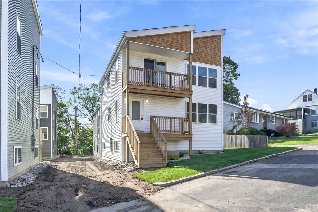 61 Smart Street, Providence, RI 02904