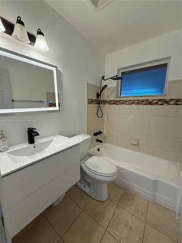 4449 SW 35th Ave, Dania Beach, FL 33312